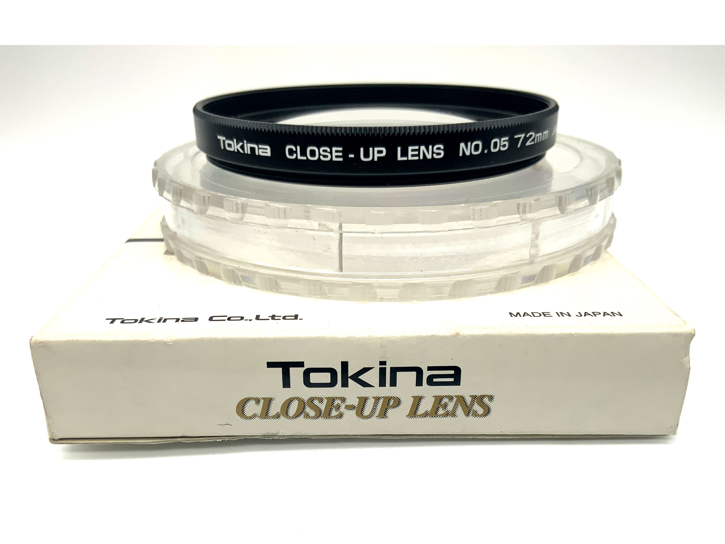 Tokina Close-Up Lens NO.05 for AF 353 in original packaging, 72mm filter thread
