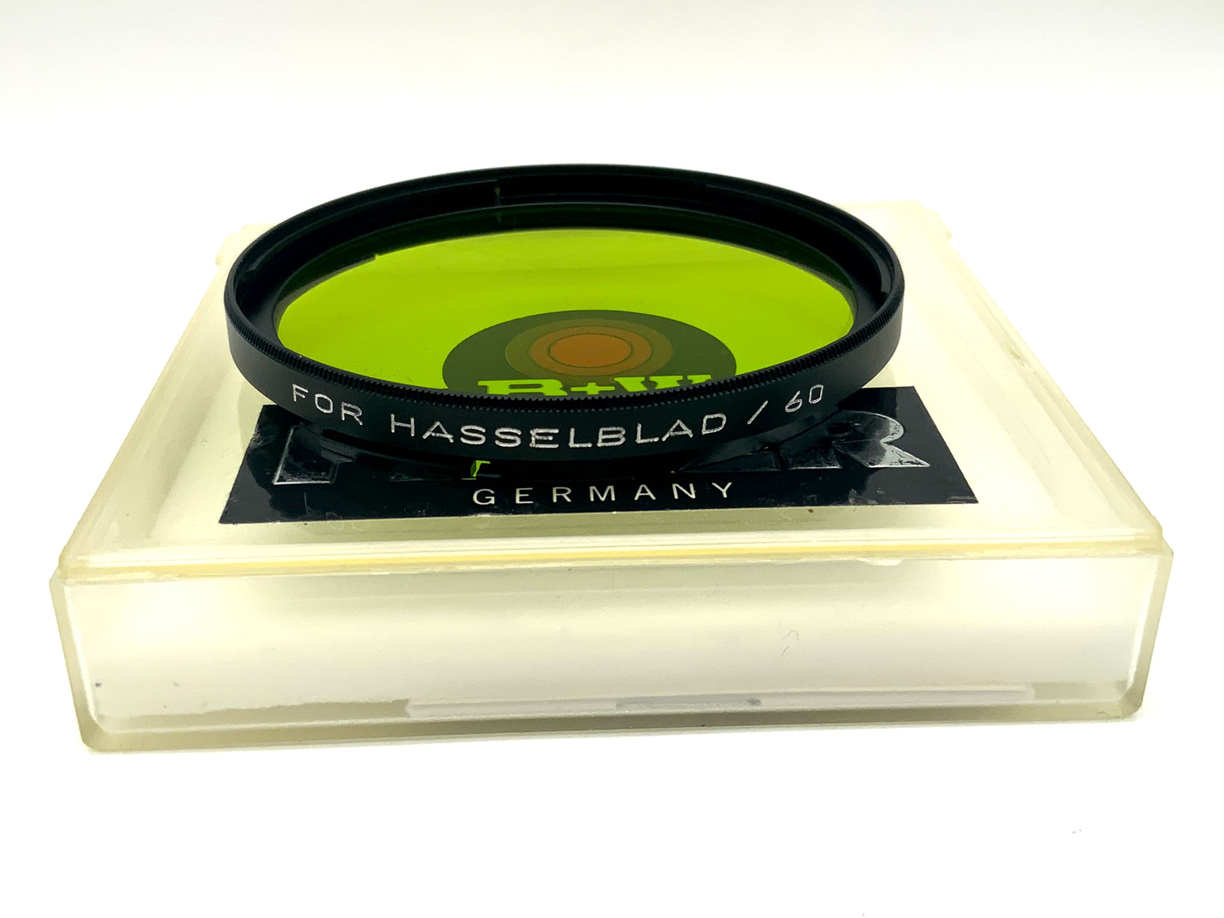 B+W yellow-green color filters 2x YG-1 for Hasselblad/60 filters B60 filter thread
