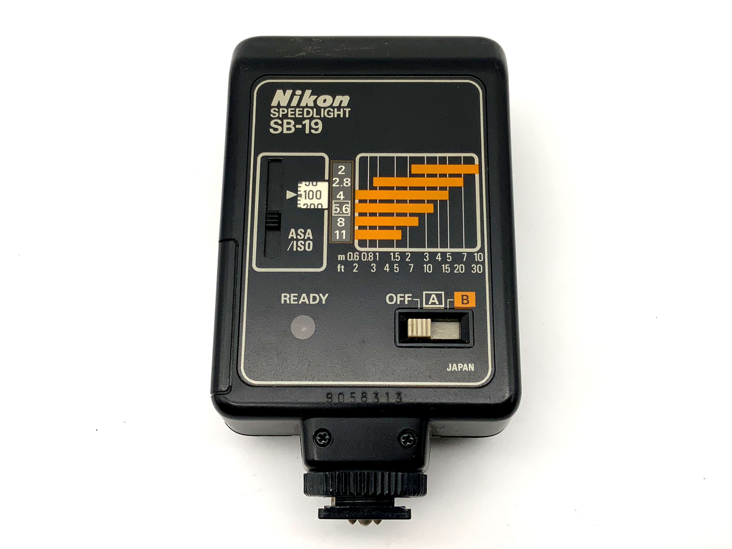 Nikon Speedlight SB-19 flash unit for Nikon EM, FG, FG-20 camera flash