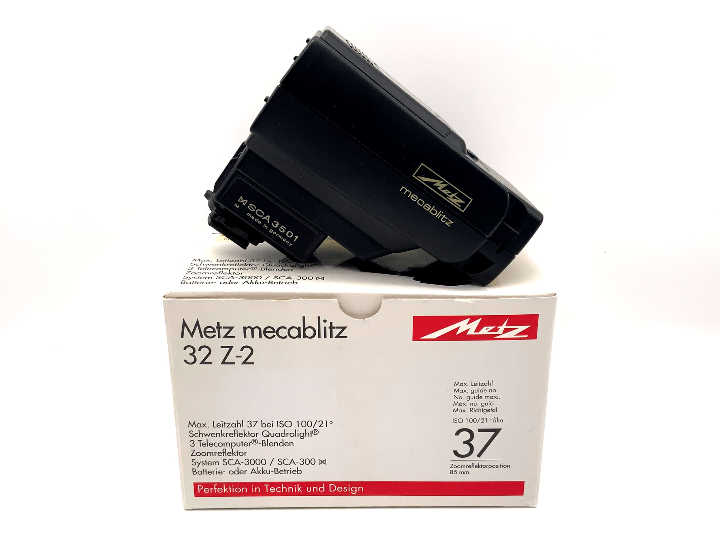 Metz mecablitz 32 Z-2 flash unit SCA 3501 in original packaging for Leica R models flash