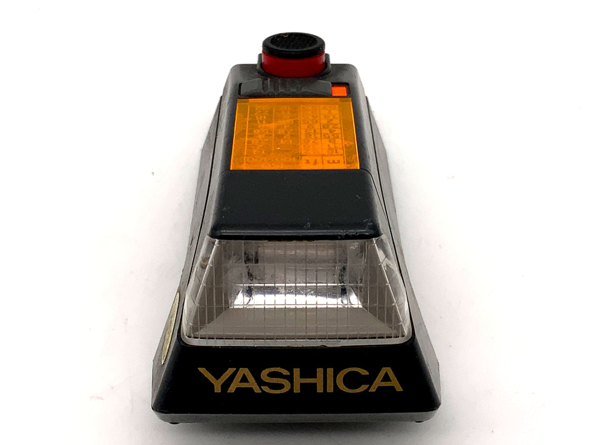 Yashica CS-110 AF flash unit for Yashica 230 AF camera flash, clip-on flash