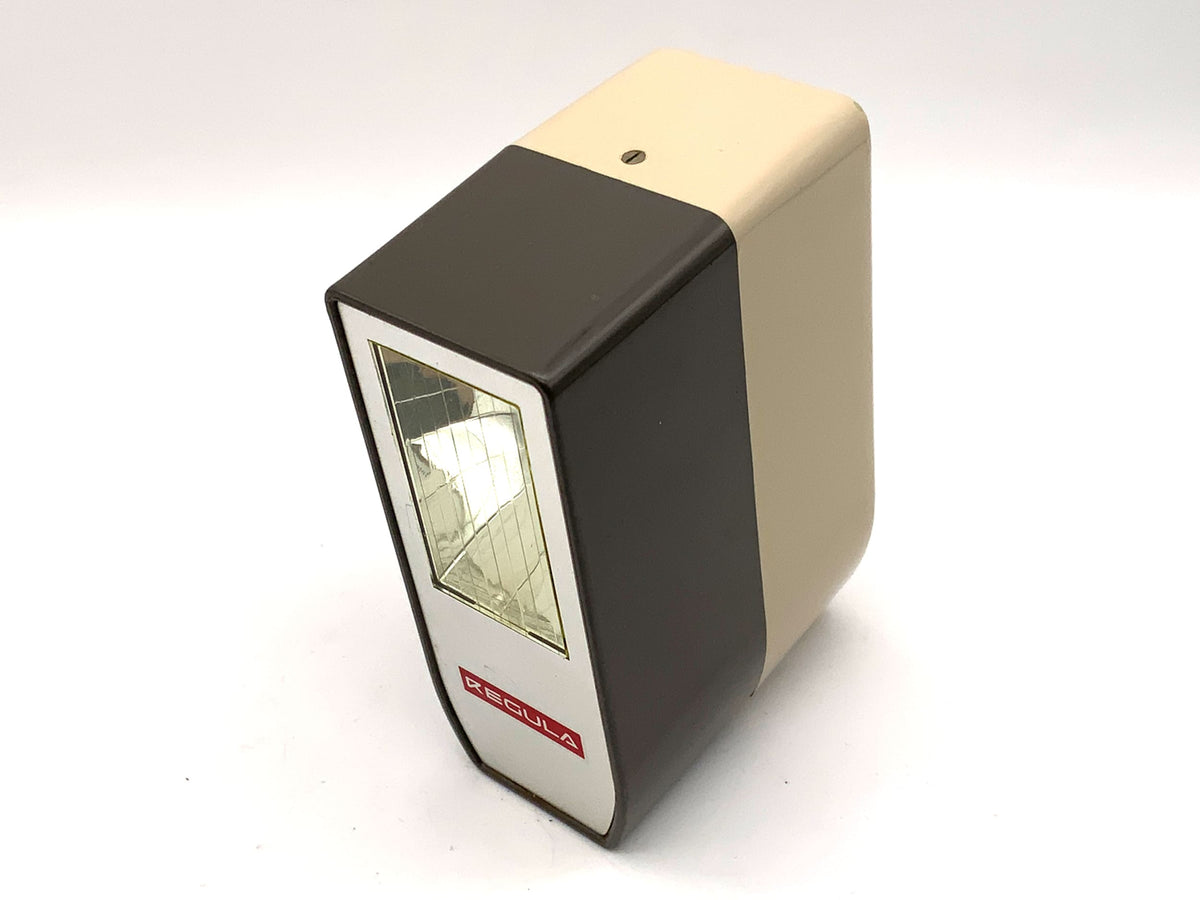 Regula Variant F universal flash unit for cameras, clip-on flash, flash light