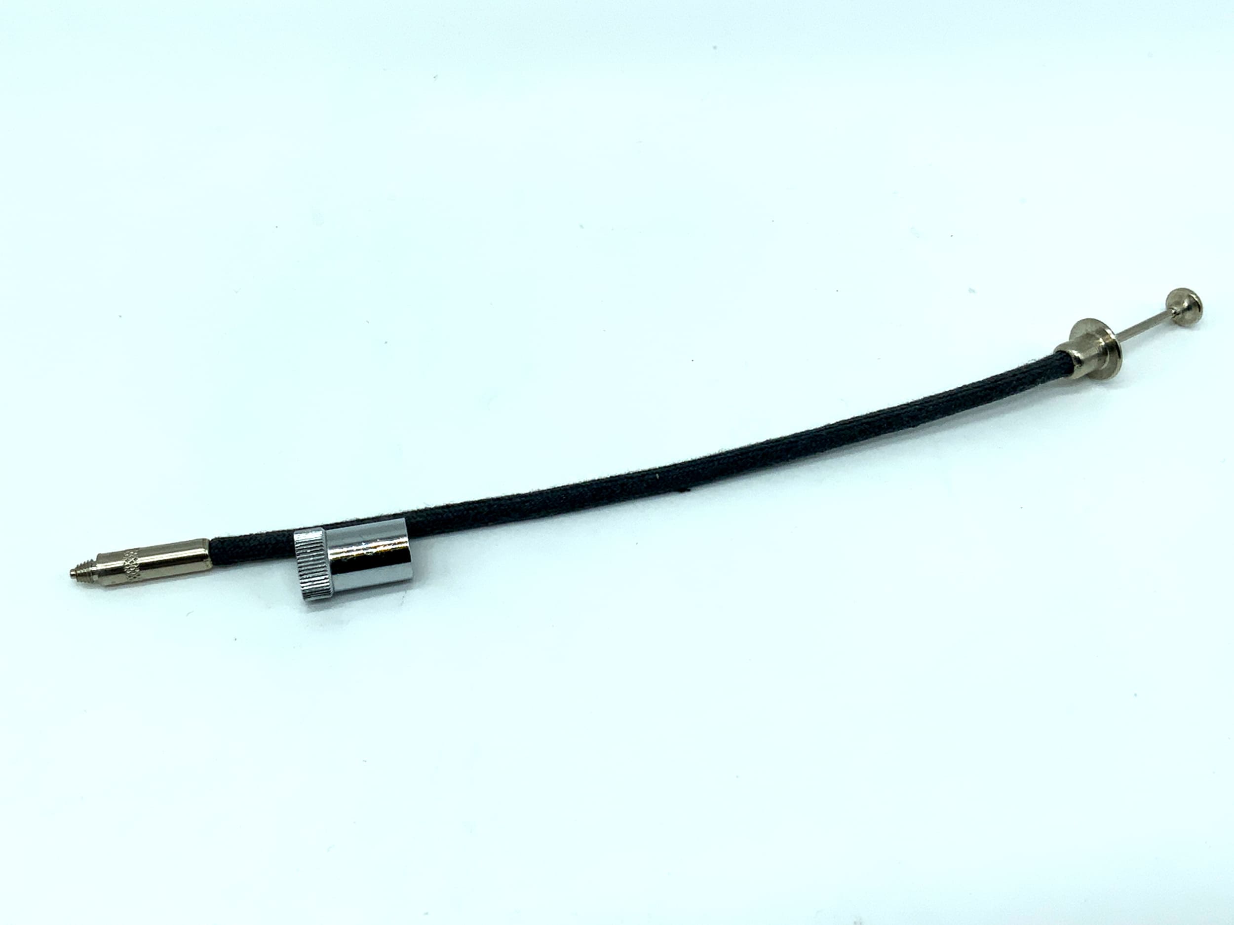 Black cable release, approx. 18cm, for Leica bell-shaped remote shutter release.