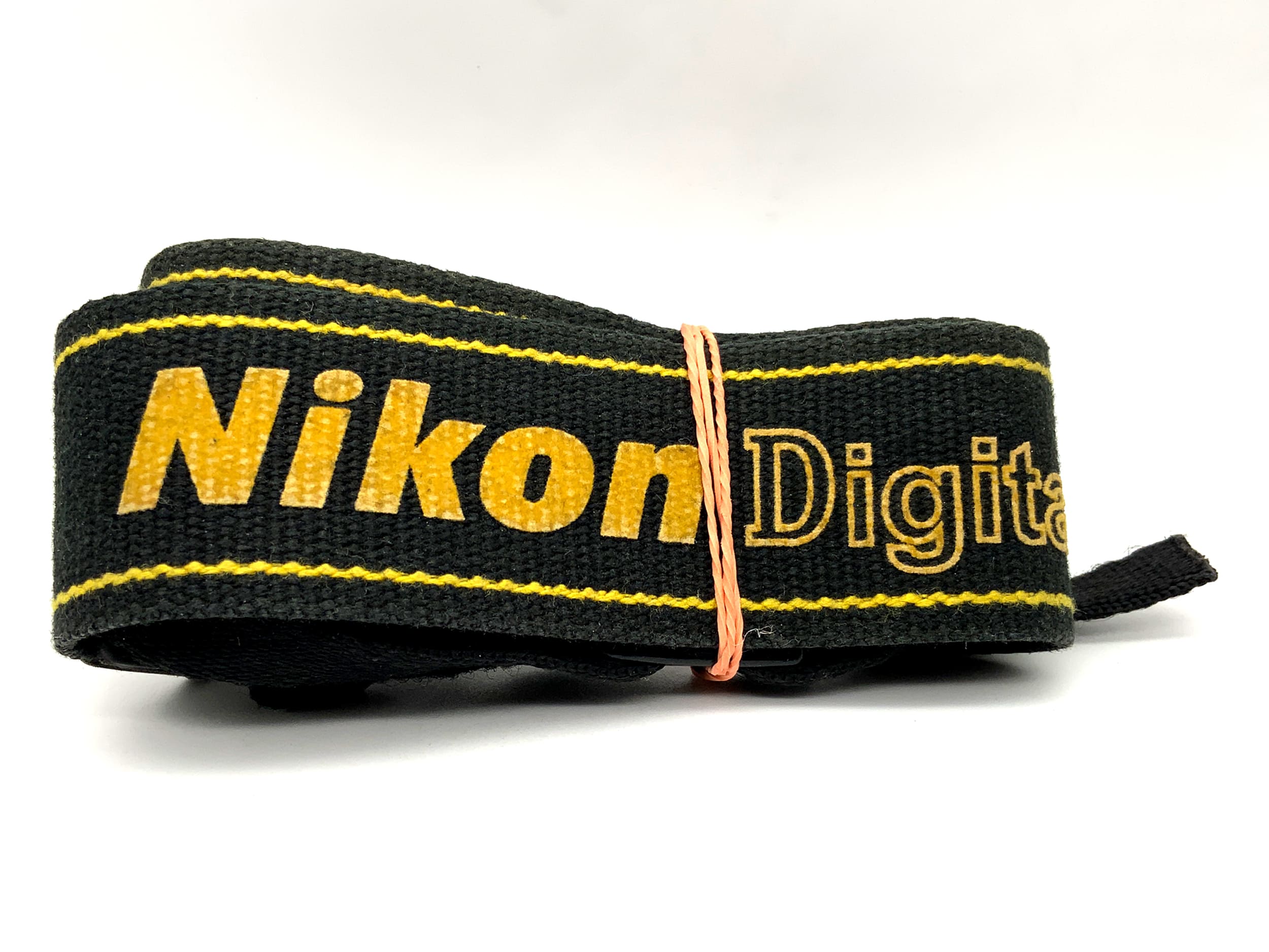 Nikon Digital Nikkor Strap black/yellow neck shoulder strap camera strap