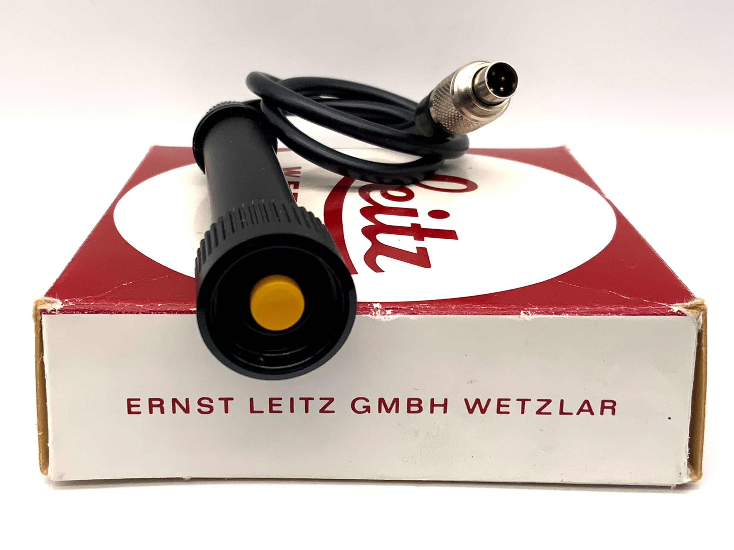 Leitz remote release, electronic release - 40cm for Leica R3