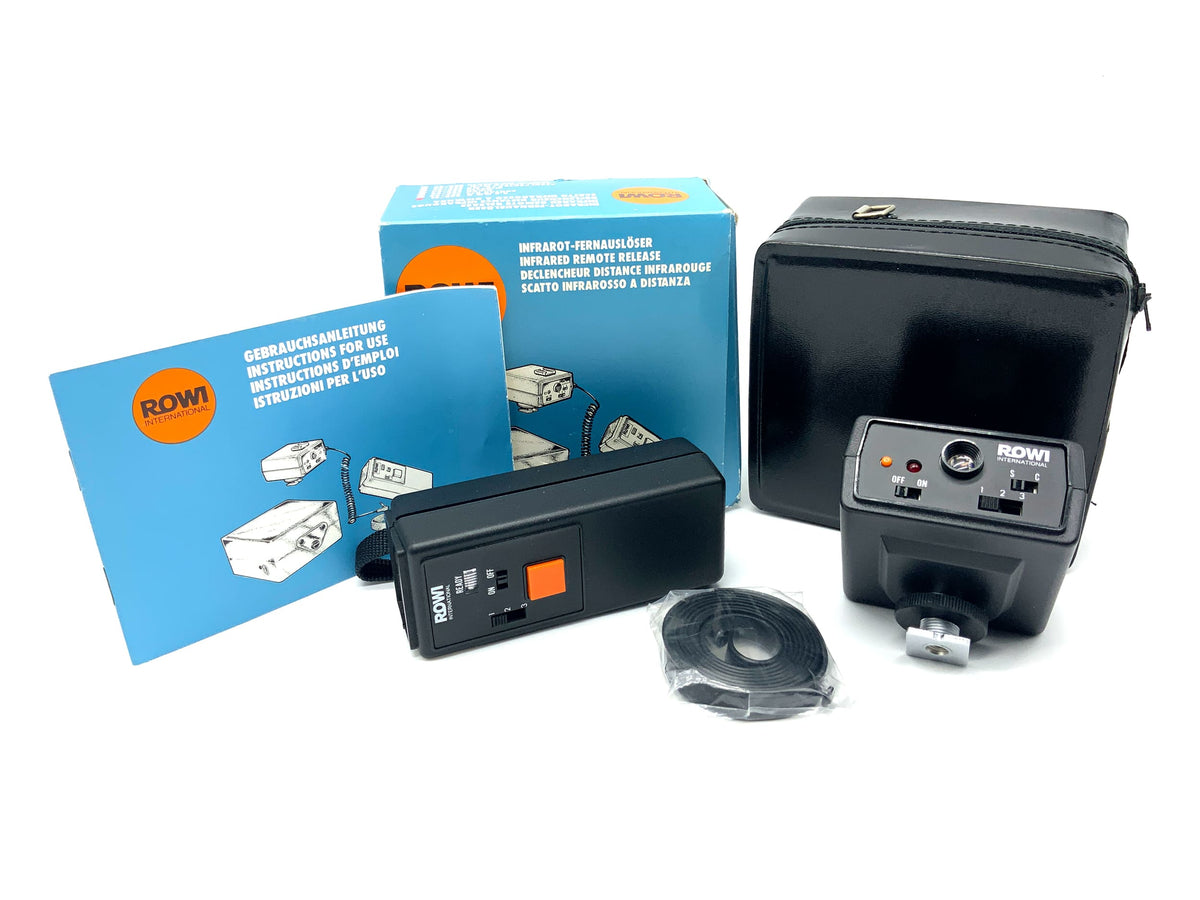 Rowi IR remote control infrared remote trigger set in original packaging + bag