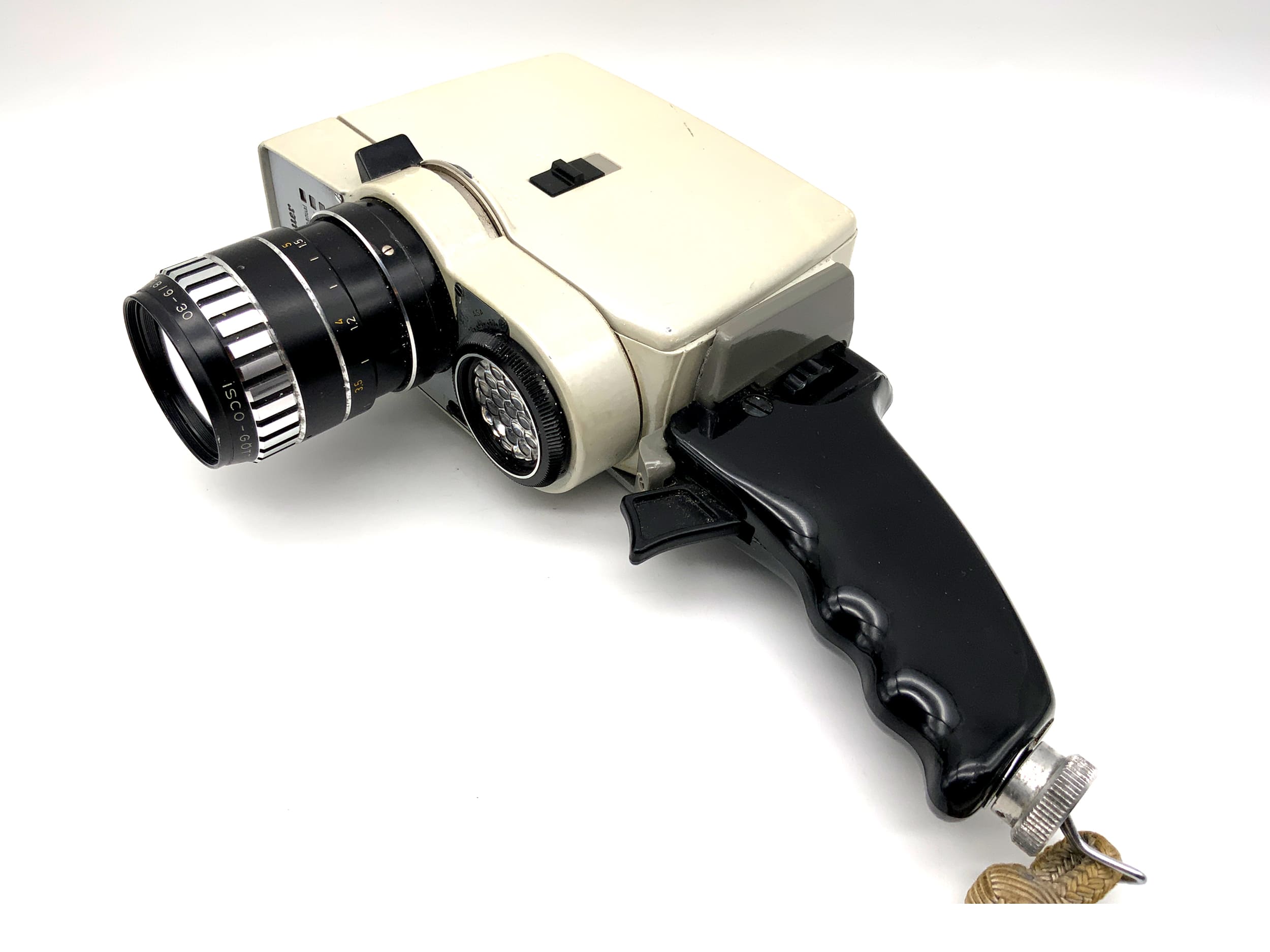 Bauer 88L film camera with Iscovaron 1:1.8/9-30 double 8mm film lens