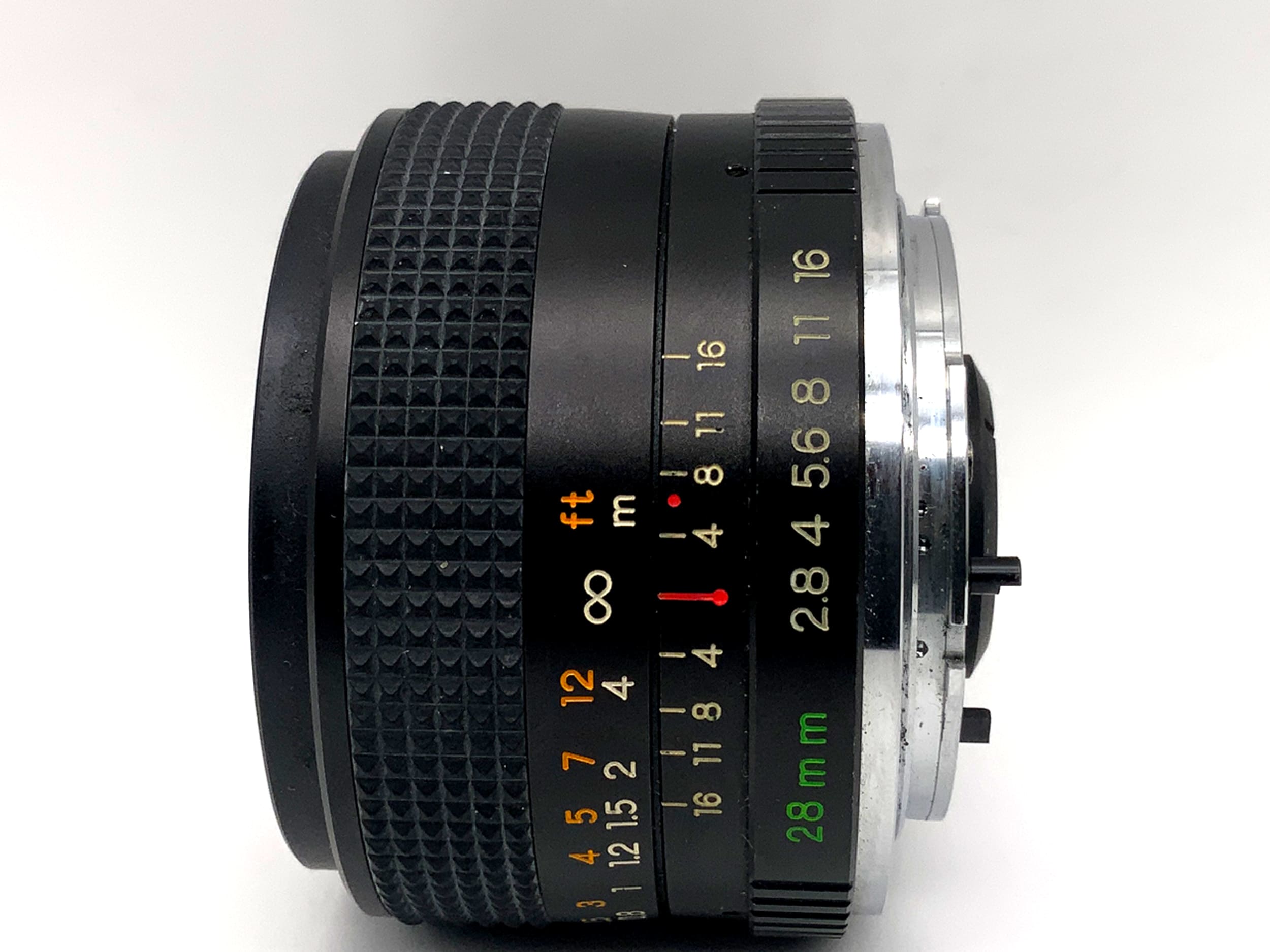 Yashica 28mm 1:2.8 ML prime lens (Yashica / Contax)