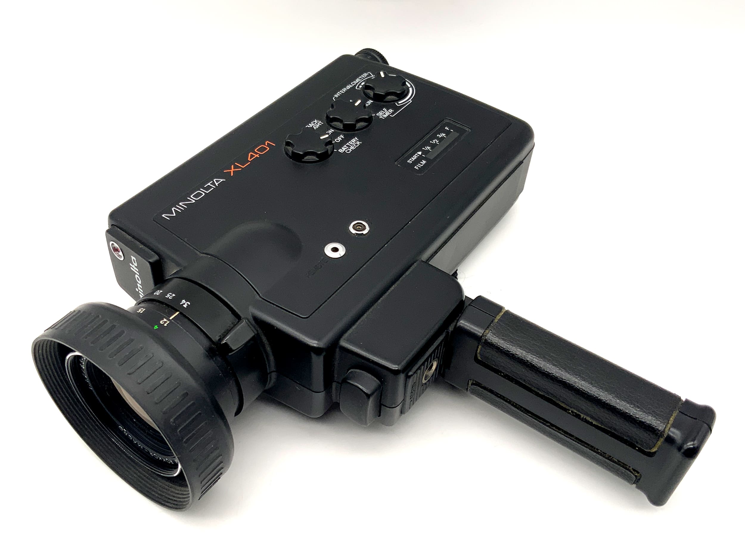 Minolta XL401 film camera with zoom Rokkor Macro 1:1.2/8.5-34 Super 8 narrow film