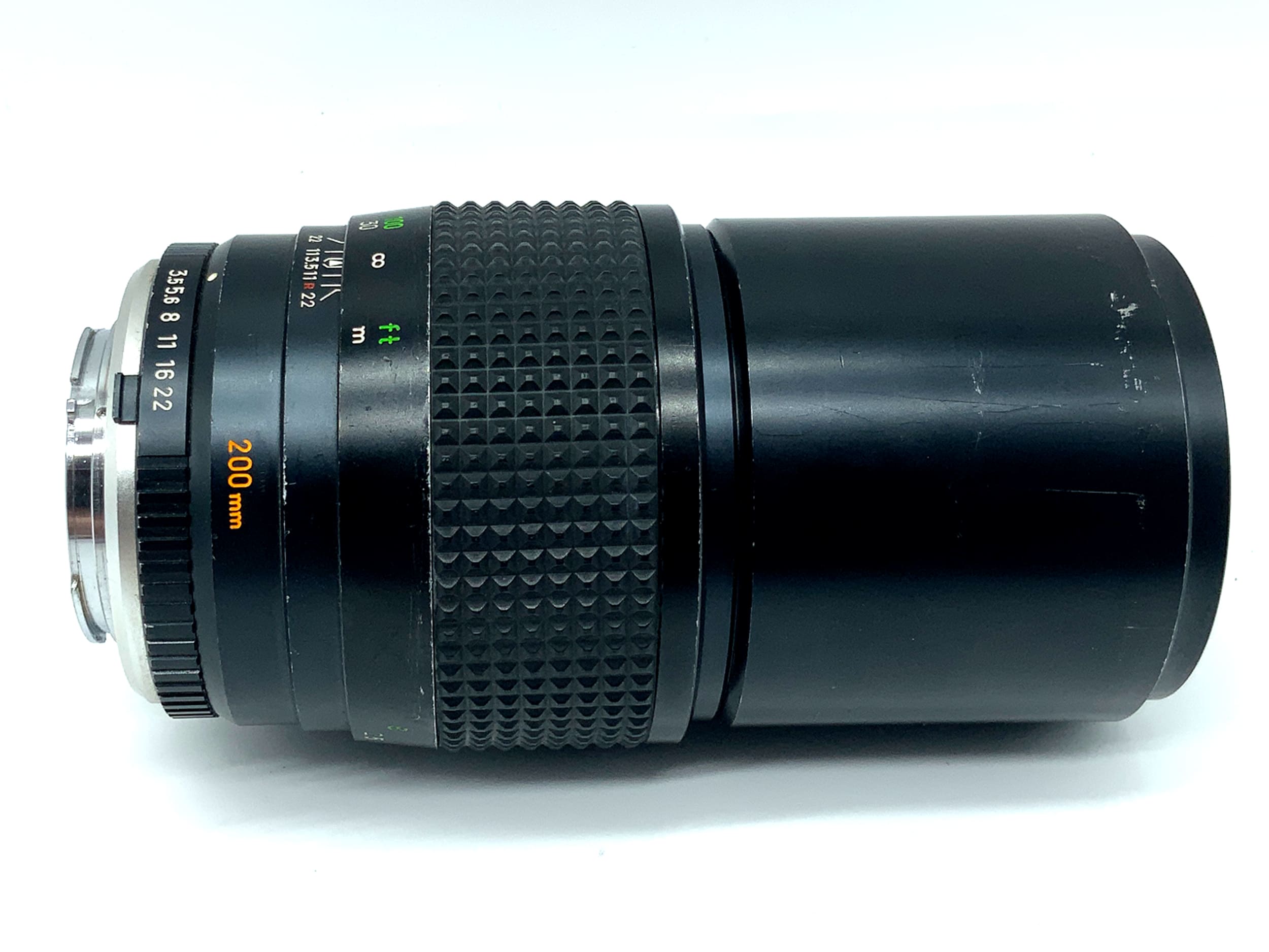 Minolta 200mm 1:3.5 lens MC Tele Rokkor prime lens (Minolta MD)