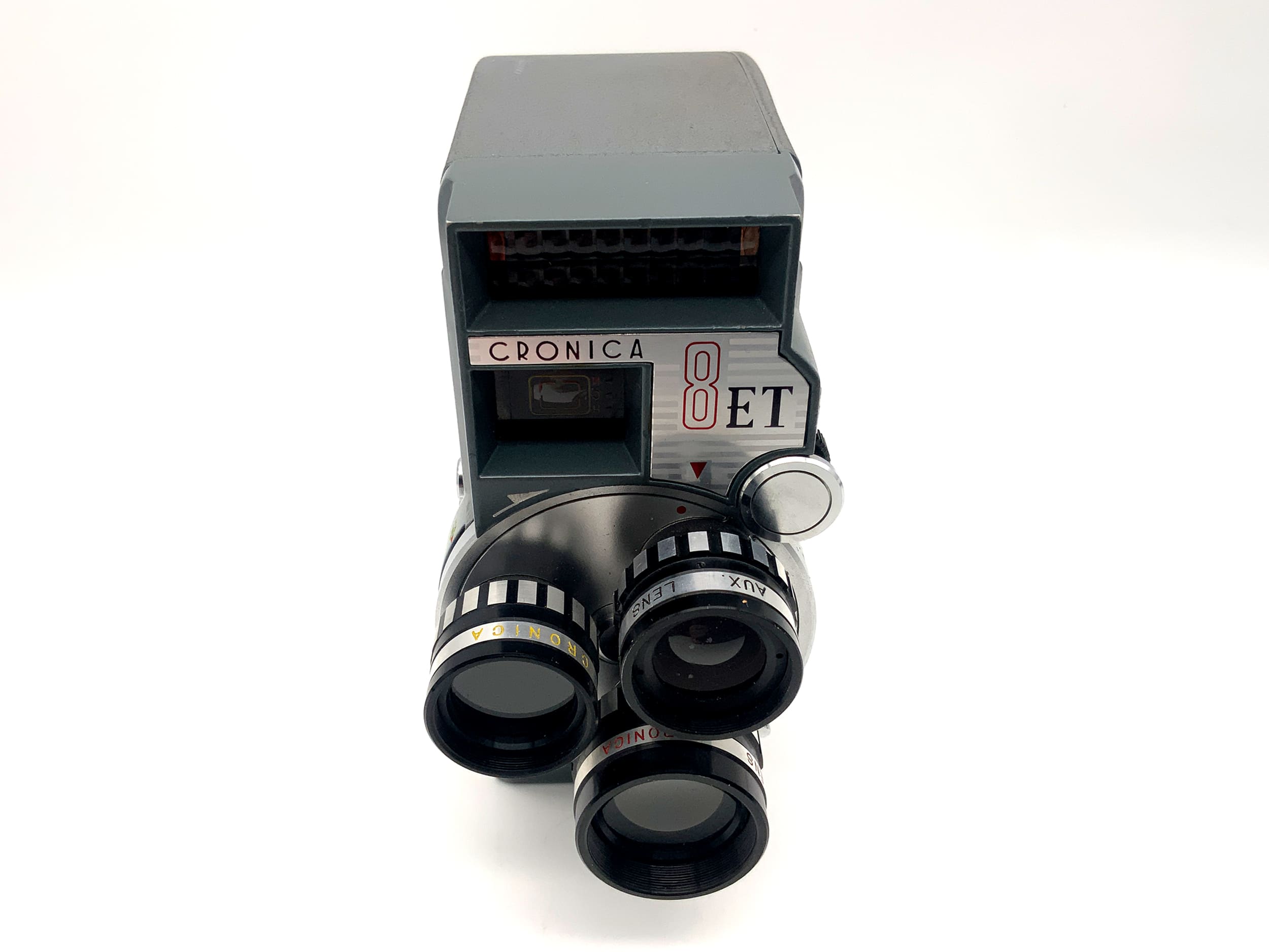 Crown Cronica 8 ET film camera with 3x Cronica lens and handle, double 8mm