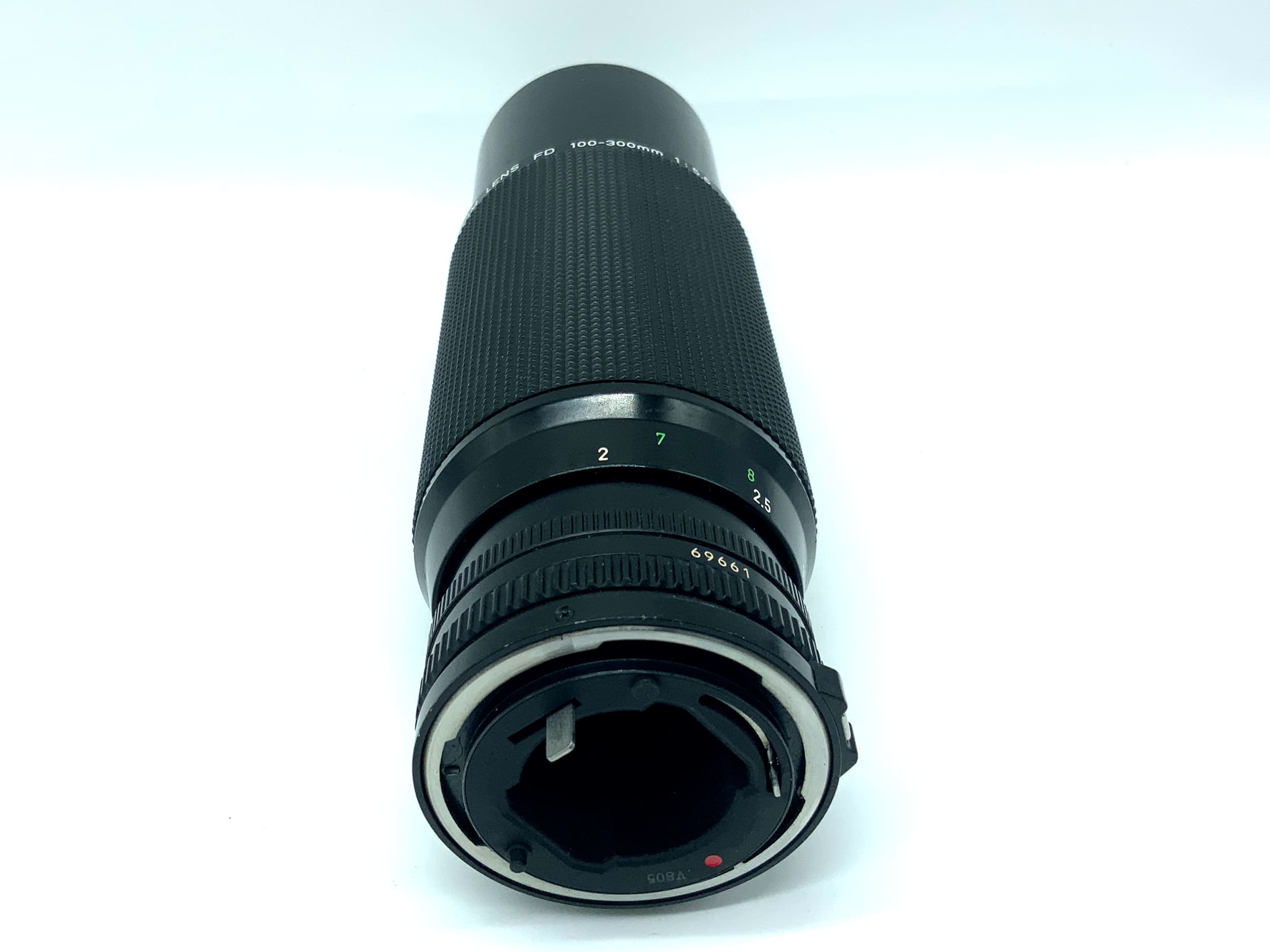 Canon 100-300mm 1:5.6 lens zoom lens (Canon FD)