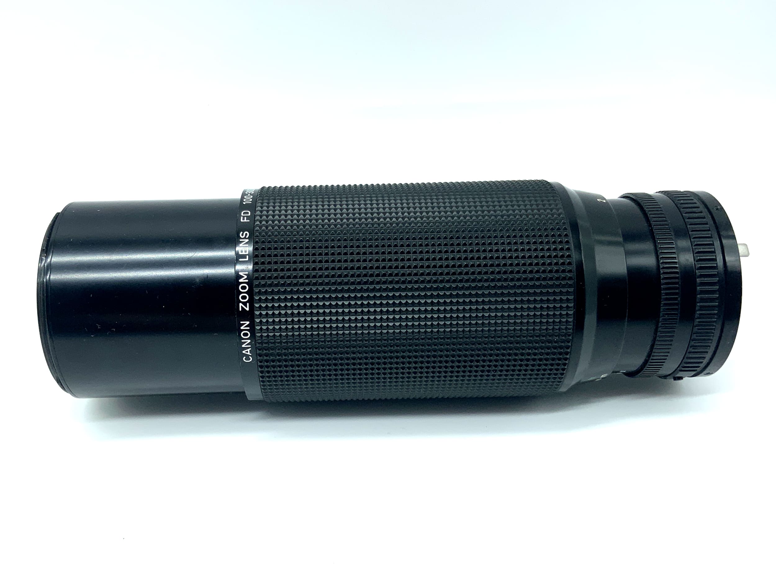 Canon 100-300mm 1:5.6 lens zoom lens (Canon FD)