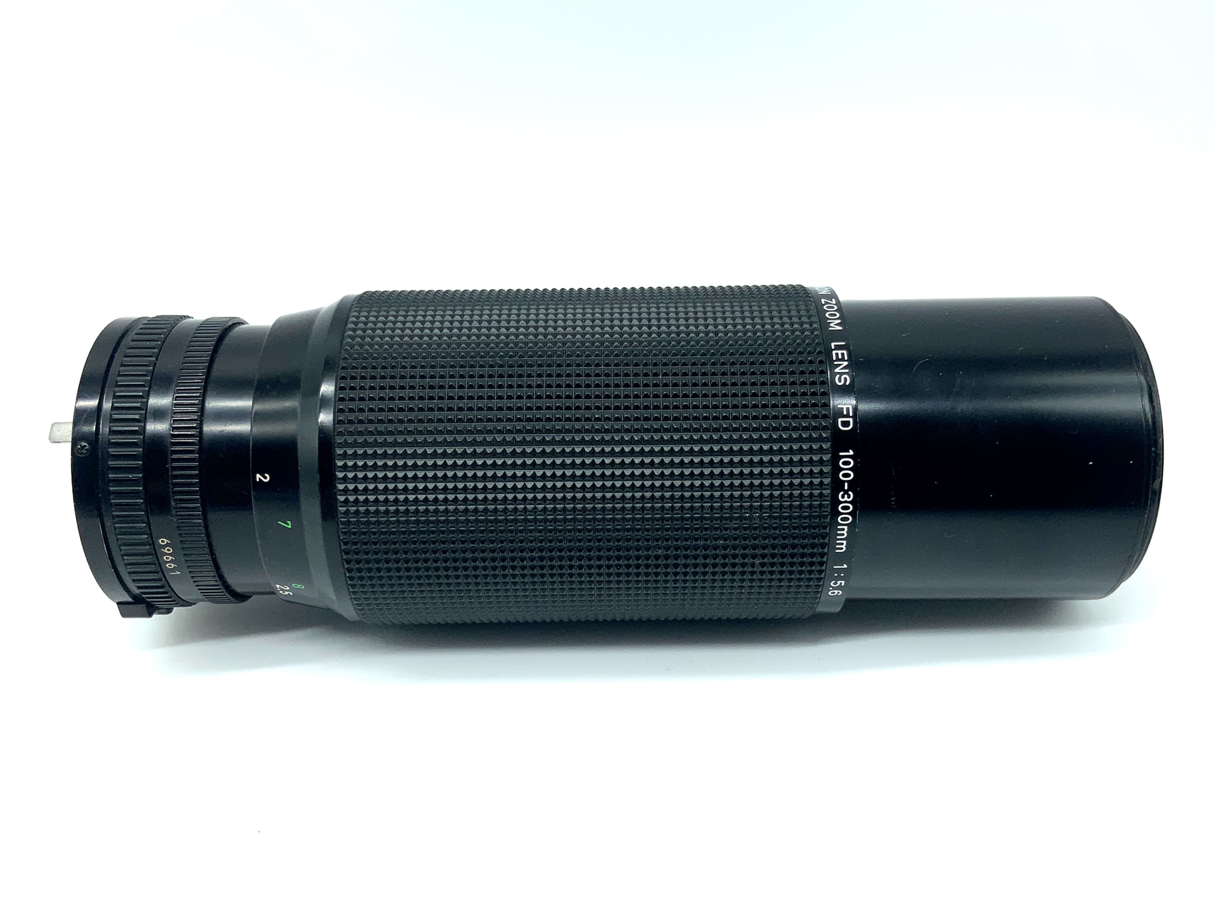 Canon 100-300mm 1:5.6 lens zoom lens (Canon FD)